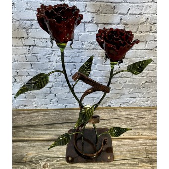 Кованые розы на подставке "Вечная память"